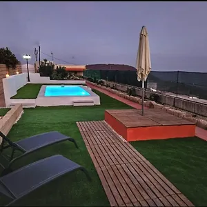  Villa Lucrecia